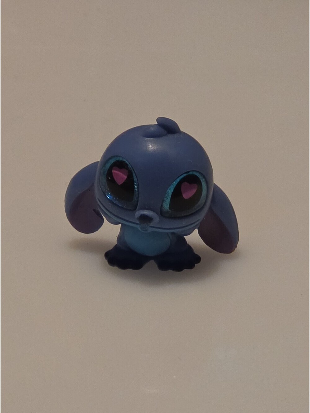 Disney Doorables - Stitch - Collection Peek - Love Struck -Sparkly Glittery Eyes
